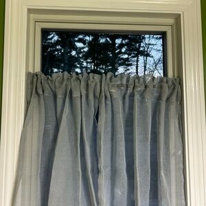 Gray Cafe-Style Curtain with Soft Folds